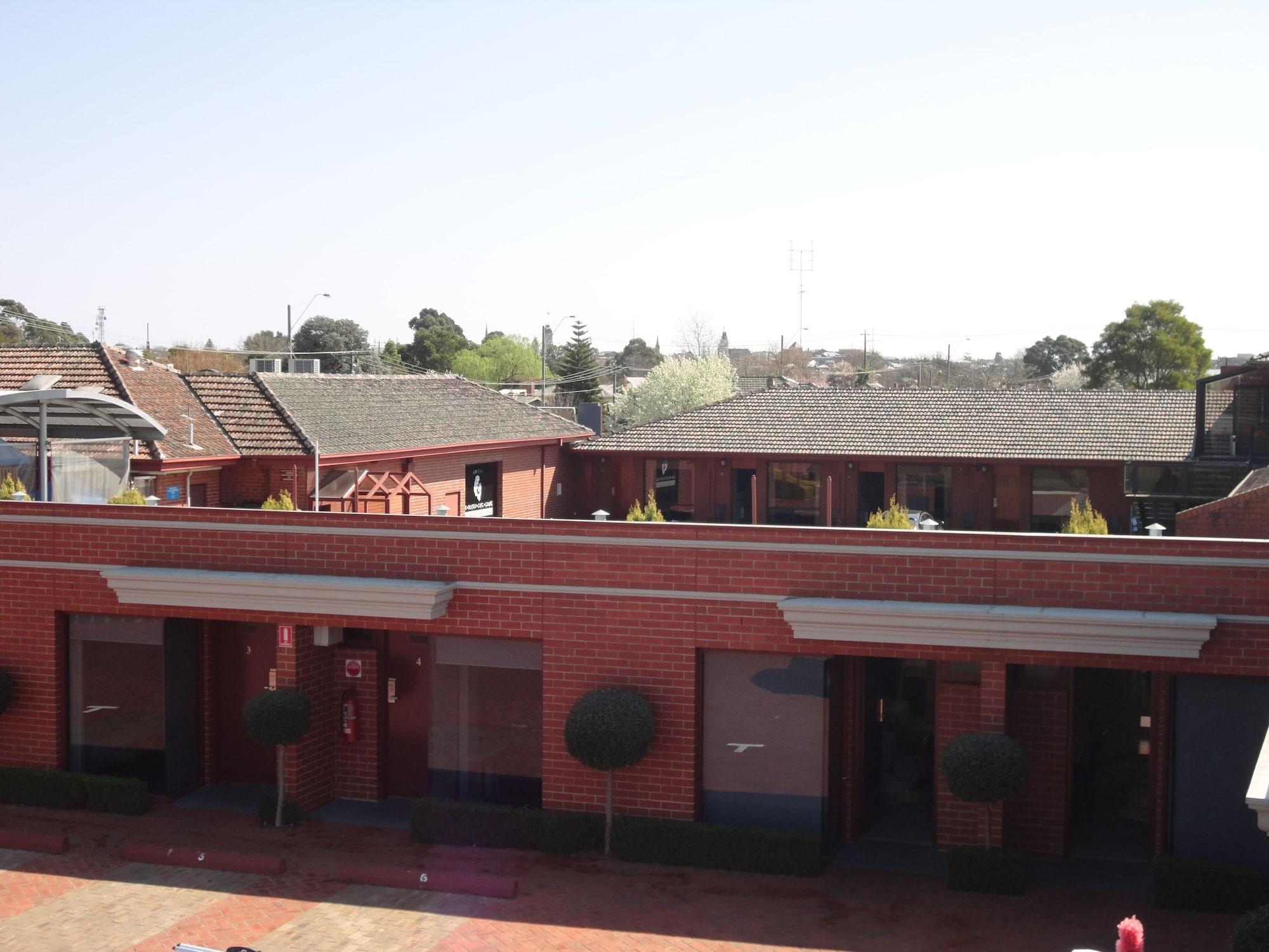 Sovereign Park Motor Inn Ballarat Exterior foto