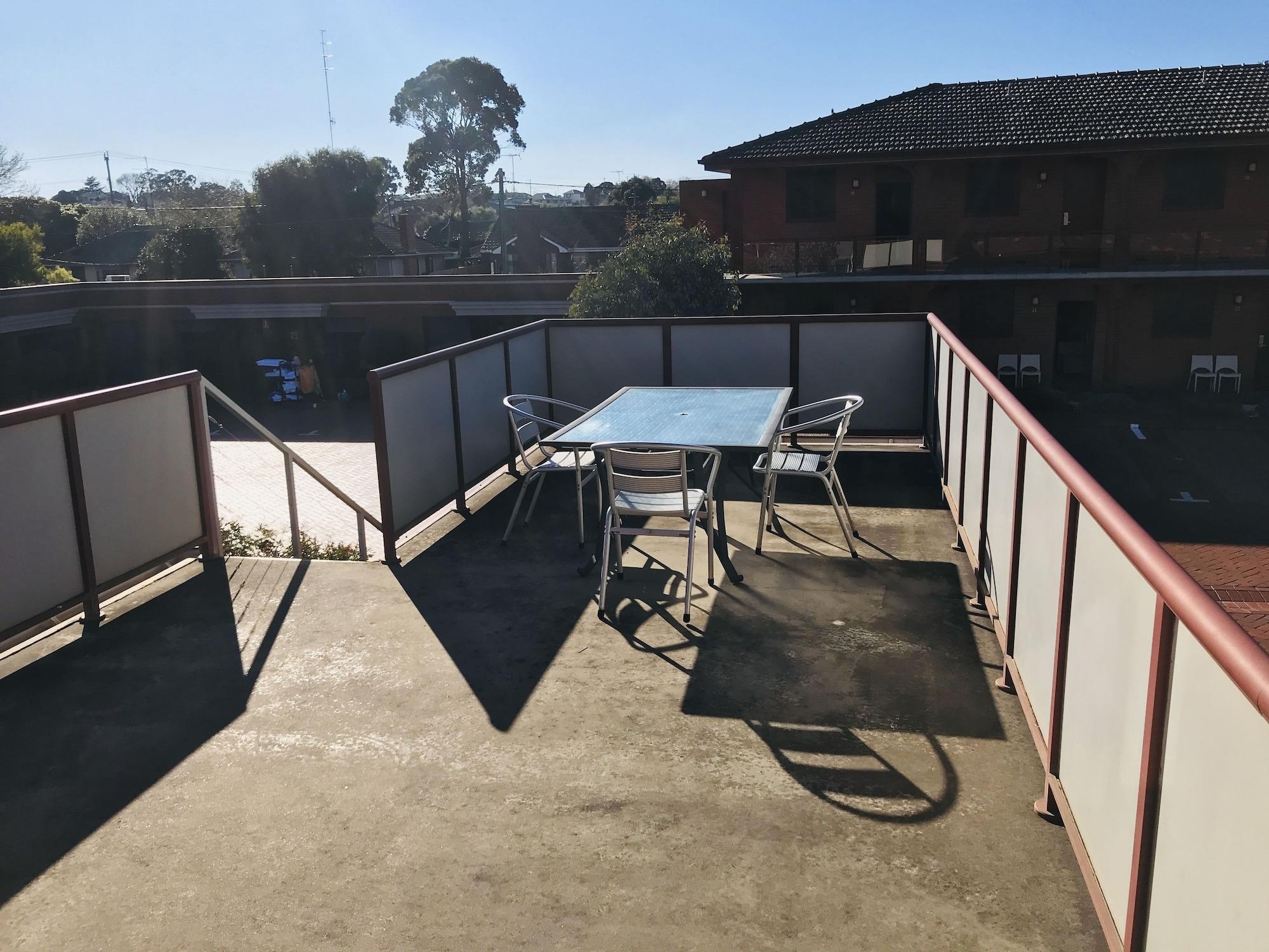 Sovereign Park Motor Inn Ballarat Exterior foto