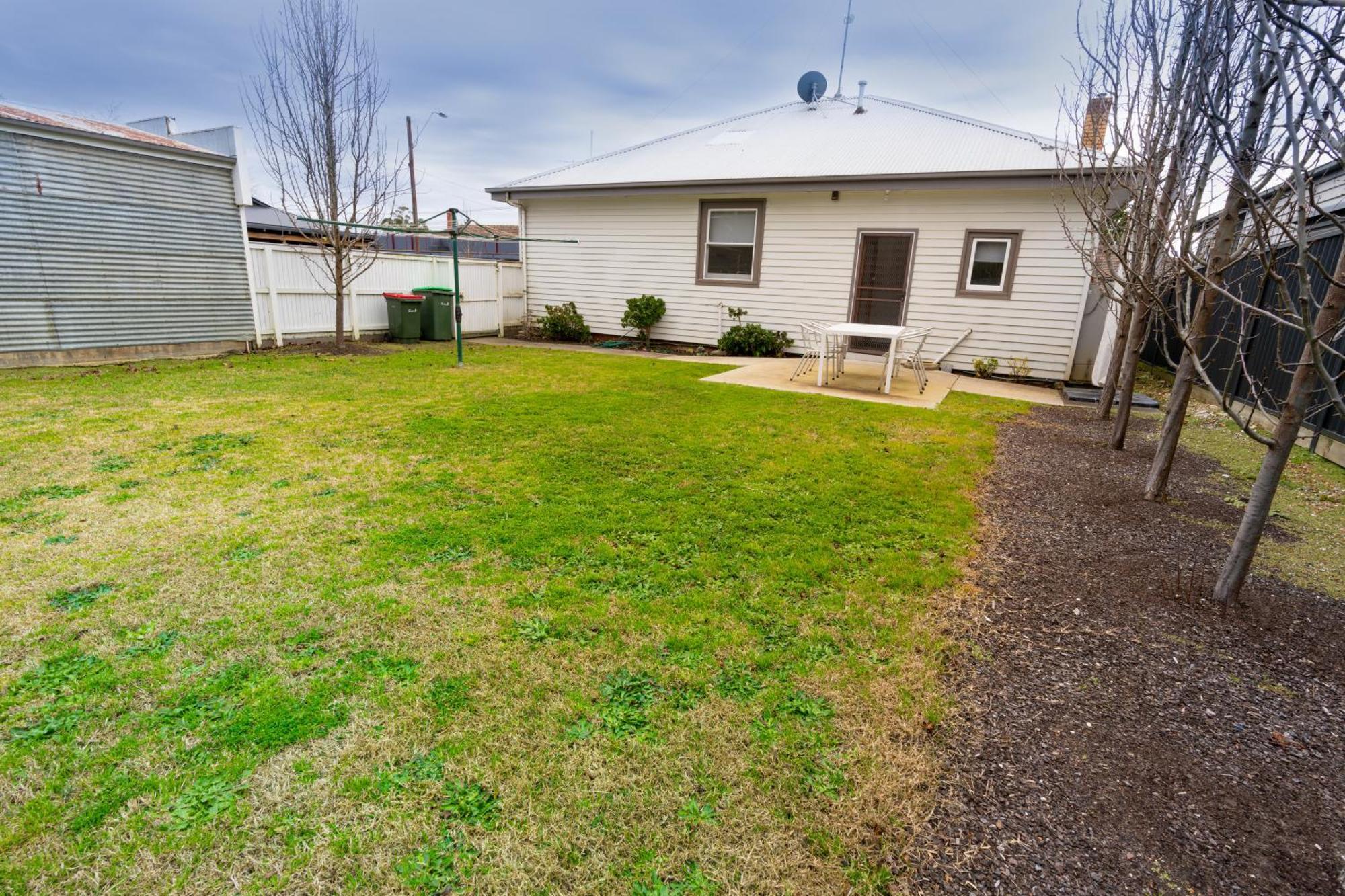 Sovereign Park Motor Inn Ballarat Exterior foto