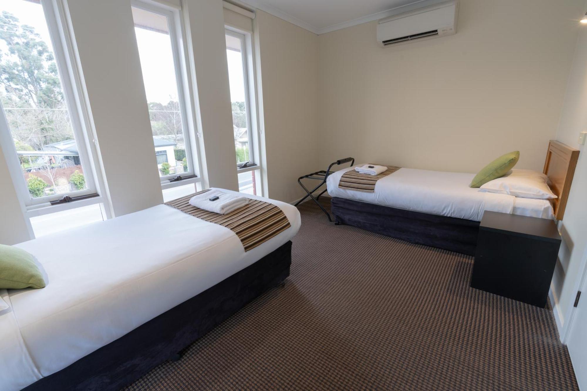 Sovereign Park Motor Inn Ballarat Exterior foto
